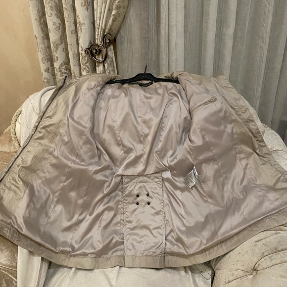 Creenstone light jacket- size M - Picture 3 of 12